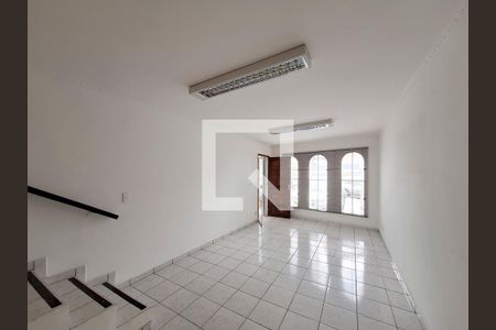 Sala de casa para alugar com 3 quartos, 116m² em Vila Romero, São Paulo