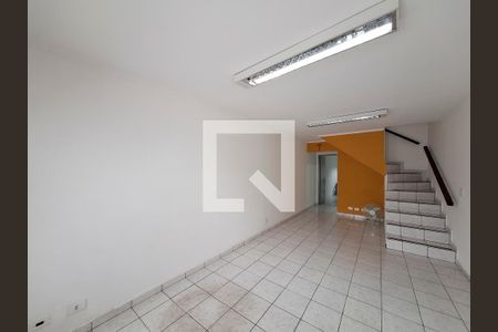 Sala de casa para alugar com 3 quartos, 116m² em Vila Romero, São Paulo