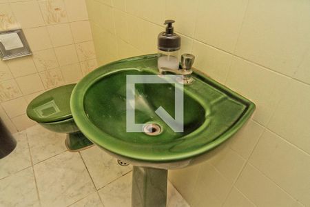 Lavabo de casa à venda com 3 quartos, 116m² em Vila Romero, São Paulo