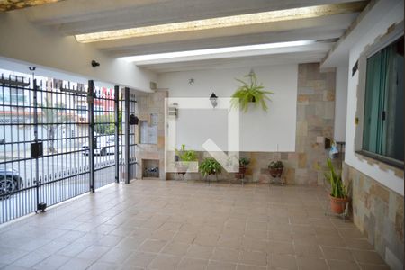 Garagem de casa à venda com 3 quartos, 240m² em Vila Alzira, Santo André