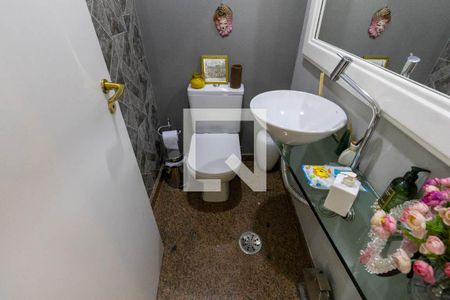 Lavabo de apartamento à venda com 3 quartos, 200m² em Santa Cecilia, São Paulo