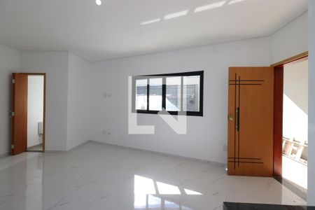 Sala de casa para alugar com 2 quartos, 101m² em Vila Lucinda, Santo André