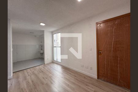 Sala de apartamento para alugar com 2 quartos, 40m² em Santos Dumont, São Leopoldo