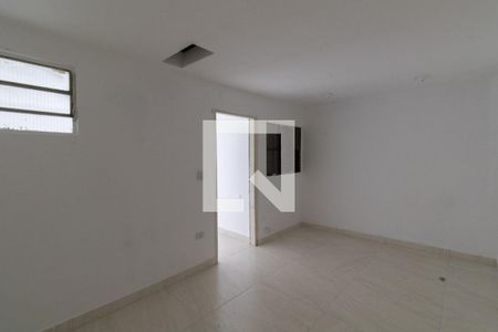 Quarto 2 de casa para alugar com 2 quartos, 80m² em Parque Boturussu, São Paulo