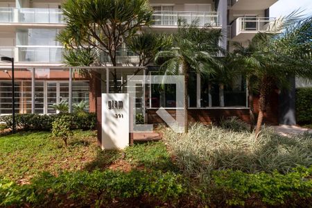 Fachada do Prédio de apartamento à venda com 2 quartos, 66m² em Indianópolis, São Paulo