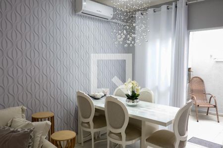 sala de casa à venda com 2 quartos, 100m² em Quitaúna, Osasco