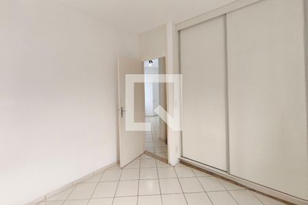 Quarto 2 de apartamento para alugar com 2 quartos, 55m² em Jardim São Vicente, Campinas