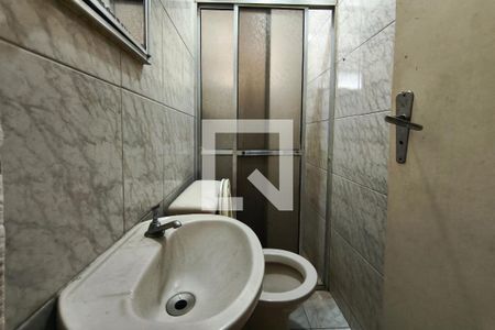 Banheiro de casa para alugar com 4 quartos, 180m² em Jardim Bom Sucesso, Campinas