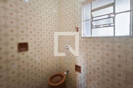 Banheiro de casa à venda com 2 quartos, 350m² em Jardim Santo Expedito, Campinas