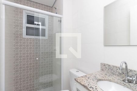 Banheiro de apartamento à venda com 2 quartos, 39m² em Vila Isolina Mazzei, São Paulo