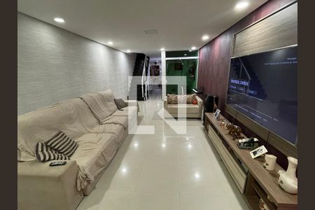 Sala de casa à venda com 3 quartos, 250m² em Vila Dora, Santo André