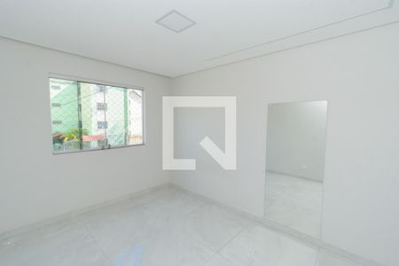 Quarto 2 de apartamento para alugar com 2 quartos, 48m² em Bernardo Monteiro, Contagem
