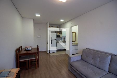 Sala de apartamento para alugar com 1 quarto, 50m² em Jardim Trussardi, São Paulo