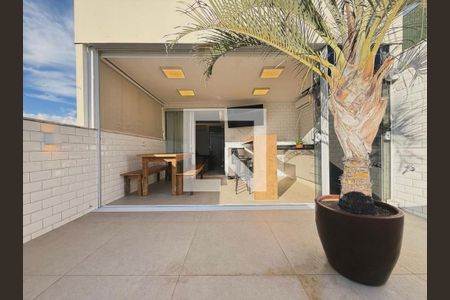 Foto 10 de apartamento à venda com 2 quartos, 130m² em Castelo, Belo Horizonte