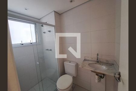 Banheiro de apartamento para alugar com 2 quartos, 54m² em Vila Osasco, Osasco