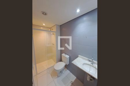 Banheiro de apartamento para alugar com 2 quartos, 54m² em Vila Osasco, Osasco