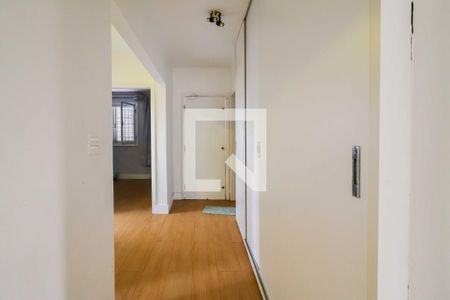 Escritório  de casa à venda com 3 quartos, 258m² em Cidade São Francisco, São Paulo