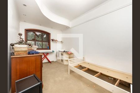 Casa à venda com 4 quartos, 400m² em Alto de Pinheiros, São Paulo