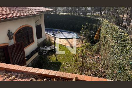 Casa à venda com 4 quartos, 400m² em Alto de Pinheiros, São Paulo
