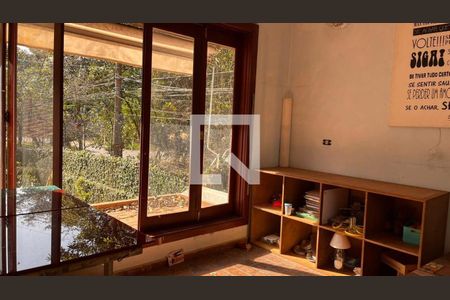 Casa à venda com 4 quartos, 400m² em Alto de Pinheiros, São Paulo