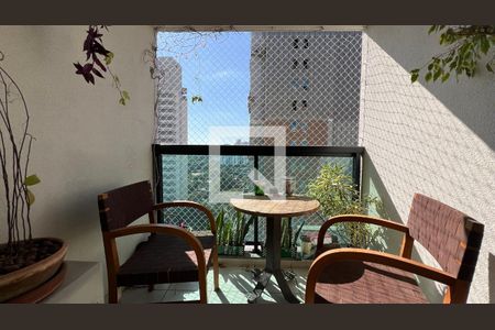 Varanda da Sala de apartamento à venda com 2 quartos, 56m² em Pinheiros, São Paulo