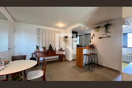 Sala de apartamento à venda com 2 quartos, 56m² em Pinheiros, São Paulo