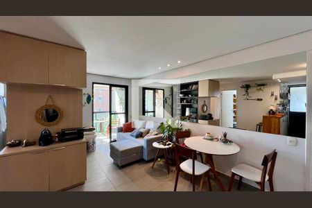 Sala de apartamento à venda com 2 quartos, 56m² em Pinheiros, São Paulo