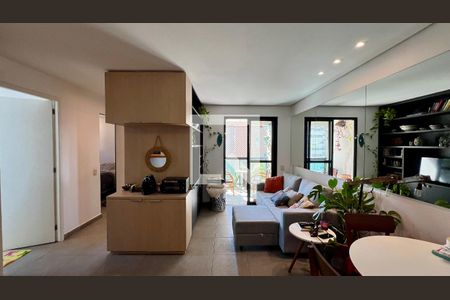 Sala de apartamento à venda com 2 quartos, 56m² em Pinheiros, São Paulo