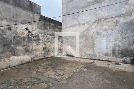 Área externa de casa à venda com 5 quartos, 160m² em Jardim Santa Maria, Guarulhos