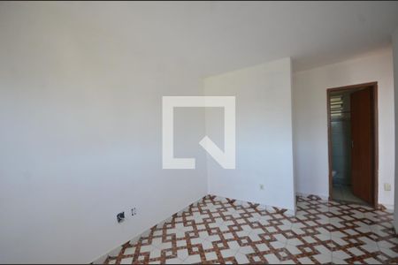 Sala de apartamento para alugar com 2 quartos, 44m² em Cosmos, Rio de Janeiro