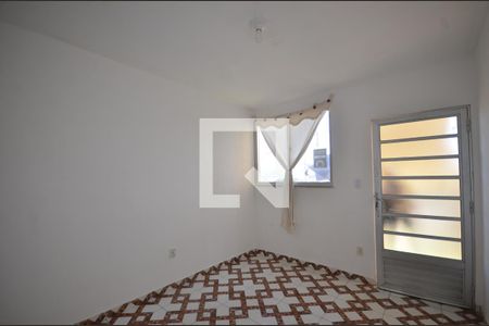 Sala de apartamento para alugar com 2 quartos, 44m² em Cosmos, Rio de Janeiro