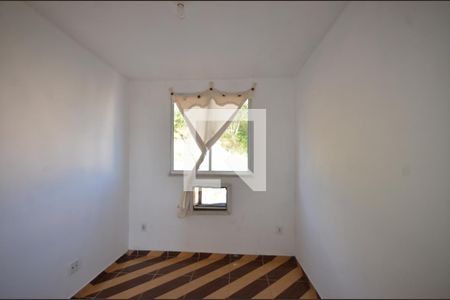 Quarto 2 de apartamento para alugar com 2 quartos, 44m² em Cosmos, Rio de Janeiro