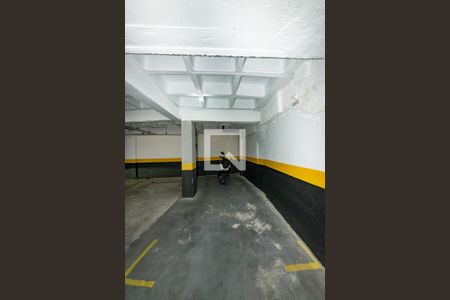 Garagem de apartamento à venda com 3 quartos, 199m² em Padre Eustáquio, Belo Horizonte