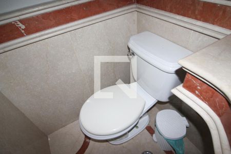 Lavabo de apartamento à venda com 3 quartos, 147m² em Moema, São Paulo