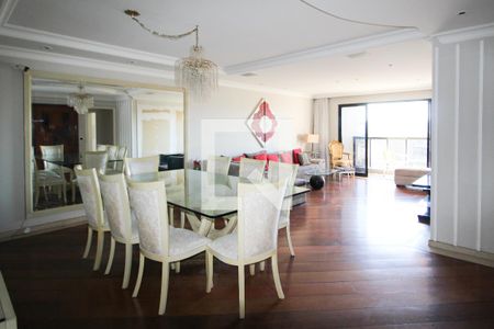 Sala de apartamento à venda com 3 quartos, 147m² em Moema, São Paulo