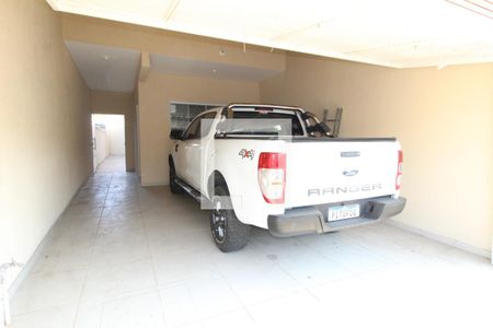 Garagem de casa para alugar com 4 quartos, 185m² em Jardim das Industrias, São José dos Campos