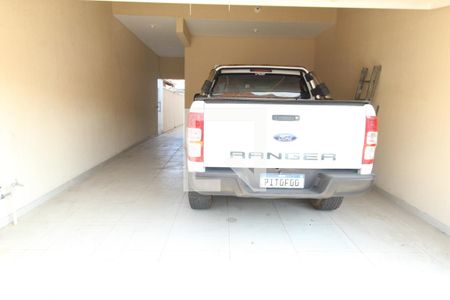 Garagem de casa para alugar com 4 quartos, 185m² em Jardim das Industrias, São José dos Campos