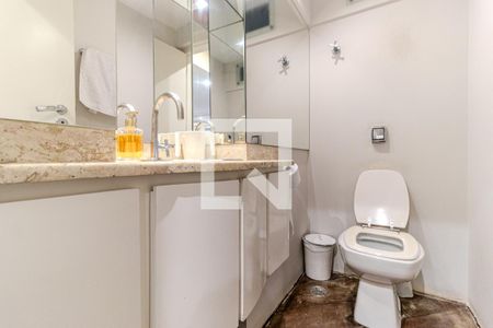 Lavabo de apartamento à venda com 4 quartos, 136m² em Higienópolis, São Paulo
