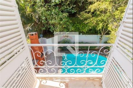Casa à venda com 4 quartos, 323m² em Vila Sonia, São Paulo