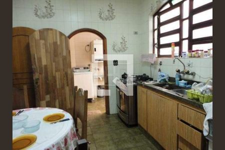 Casa à venda com 3 quartos, 230m² em Nova Petrópolis, São Bernardo do Campo