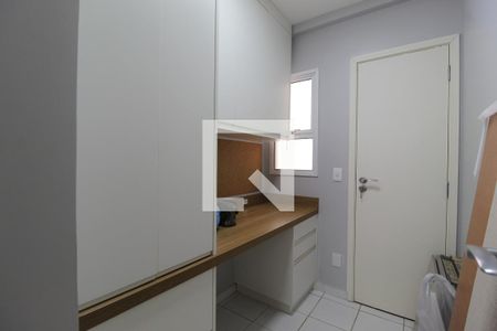 Escritório de apartamento à venda com 3 quartos, 105m² em Indianópolis, São Paulo