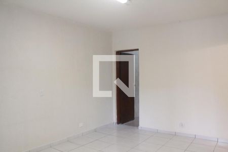 Suíte 1 de casa à venda com 2 quartos, 100m² em Vila Endres, Guarulhos