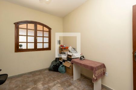 Quarto 3 - Casa 1 de casa à venda com 6 quartos, 350m² em Céu Azul, Belo Horizonte