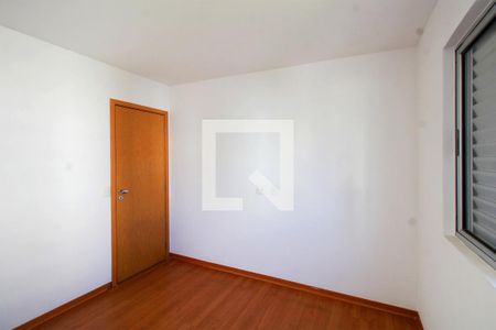 Quarto 1 de apartamento para alugar com 2 quartos, 168m² em Buritis, Belo Horizonte