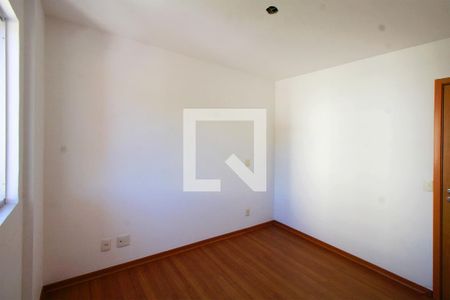 Quarto 1 de apartamento para alugar com 2 quartos, 168m² em Buritis, Belo Horizonte