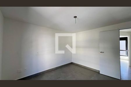 Suíte de casa à venda com 3 quartos, 276m² em Vila Madalena, São Paulo