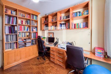 Quarto 1 de apartamento para alugar com 3 quartos, 110m² em Sumaré, São Paulo