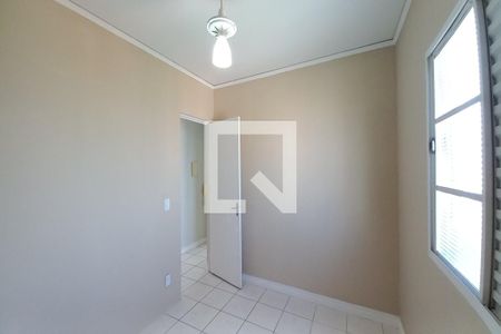 Quarto 1 de apartamento para alugar com 2 quartos, 43m² em Parque São Jorge, Campinas
