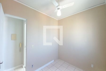 Quarto 2 de apartamento para alugar com 2 quartos, 43m² em Parque São Jorge, Campinas