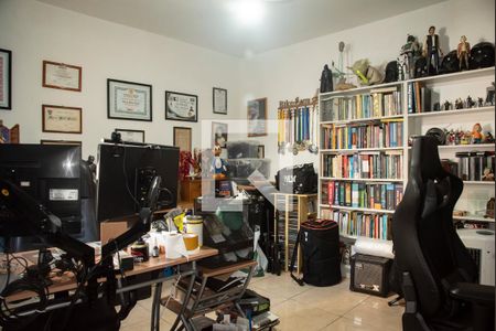 Quarto 2 de casa à venda com 3 quartos, 234m² em Vila Clementino, São Paulo